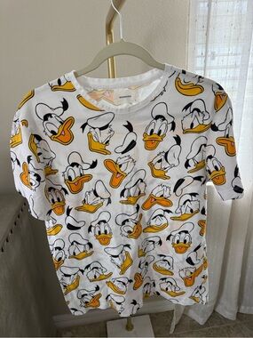 Disney Reserved Donald Duck Print Tee - White, Yellow & Black